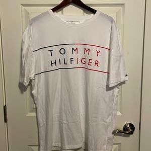Tommy Hilfiger white tshirt never worn